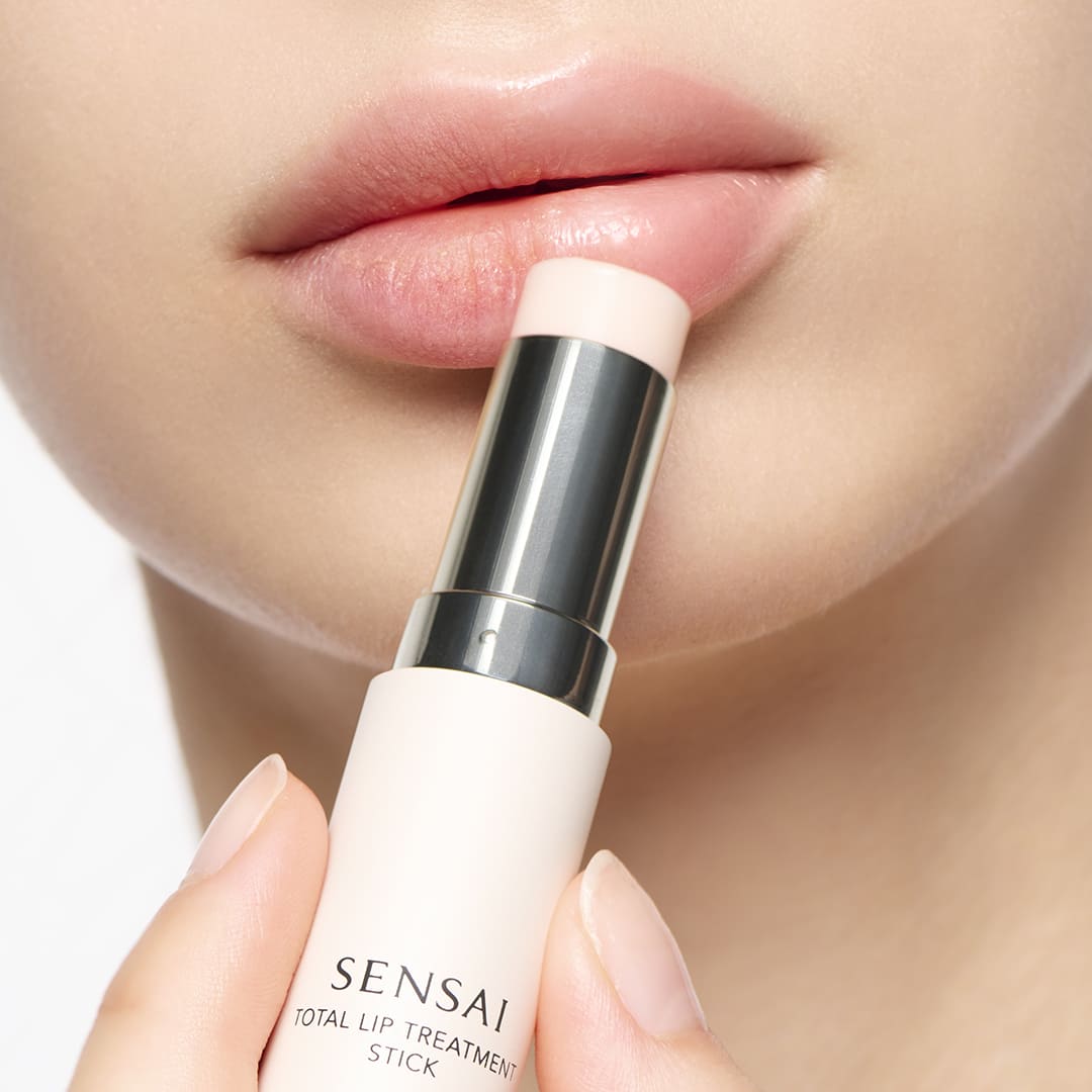 Sensai Total Lip Treatment Stick 5.2g