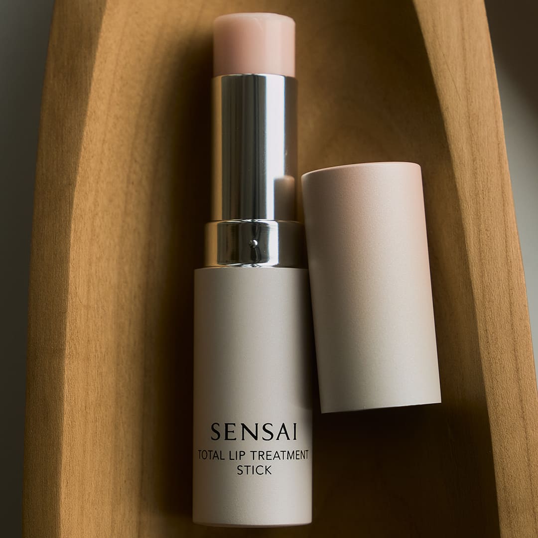 Sensai Total Lip Treatment Stick 5.2g